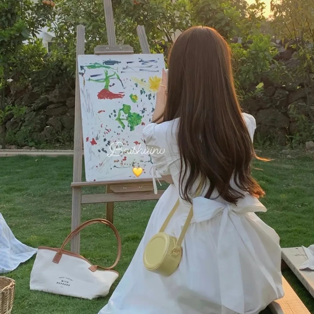 垃圾箱里的婴儿